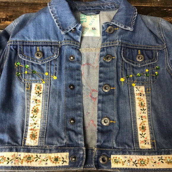 Old Navy Awesome Denim Jacket - Picture 7 of 8